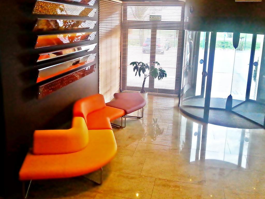 Hotel Eclipse Domasław Exterior foto